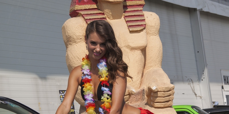 hartberg-2012-sexy-car-fotoshoot-04923171890-A42F-F832-2B4B-6A6DA13CFC48.jpg