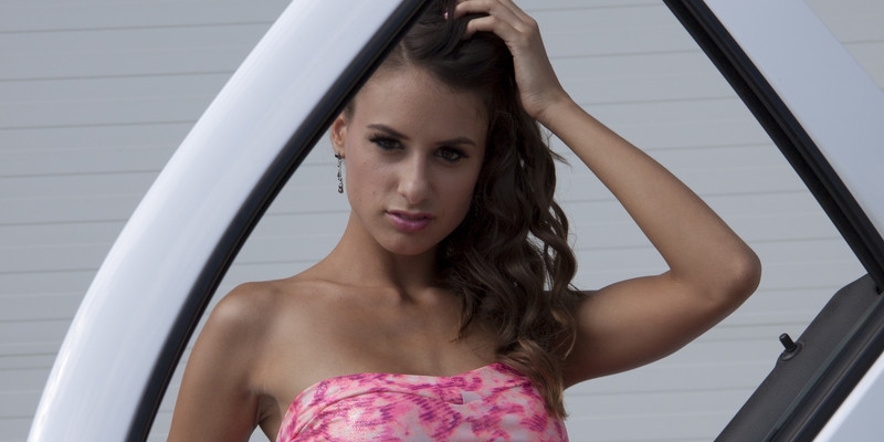 hartberg-2012-sexy-car-fotoshoot-100BB9641F3-88F5-C41E-AA5A-149E8E0AA502.jpg