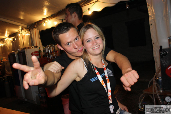 img-0995AF4ECD34-C30D-3166-E693-DDE35B7870C3.jpg