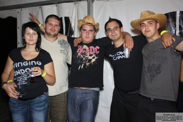 img-1060EBCCCB7E-8173-524A-D164-79C1A99B02AE.jpg
