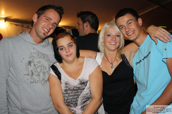img-10926599675C-E0A6-3BEA-DC15-574FBCE6AFA9.jpg