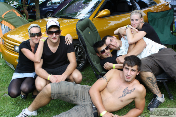 img-1138E02AFE18-ECEA-DCD7-4044-9815F69E6D73.jpg