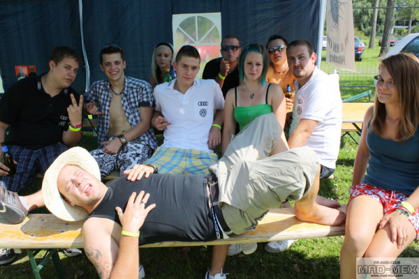 img-115297958FD9-B0C3-D47B-862C-2E52BCCB6669.jpg