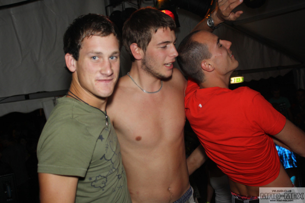 img-17079A828433-2291-C632-1373-3BA7664D6117.jpg
