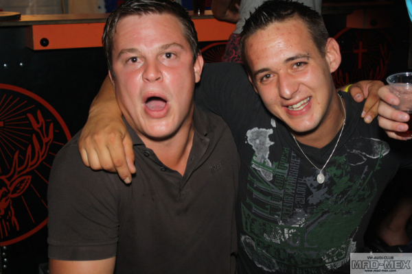img-1758C1A02525-62C8-7ADD-C3A9-C4B7B07ABCED.jpg