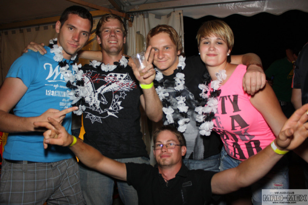 img-1762740AC659-CF6D-4240-2A6A-1513EB66D892.jpg