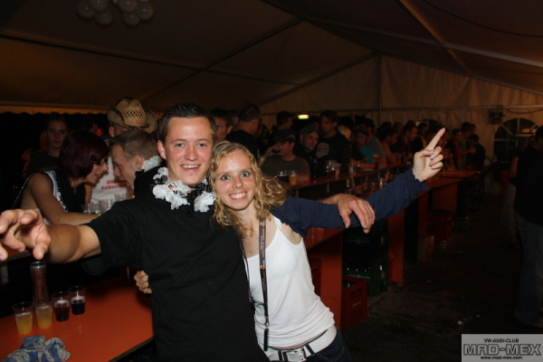 img-1775715C6D54-1A0A-866B-9E91-50410EFA28AD.jpg