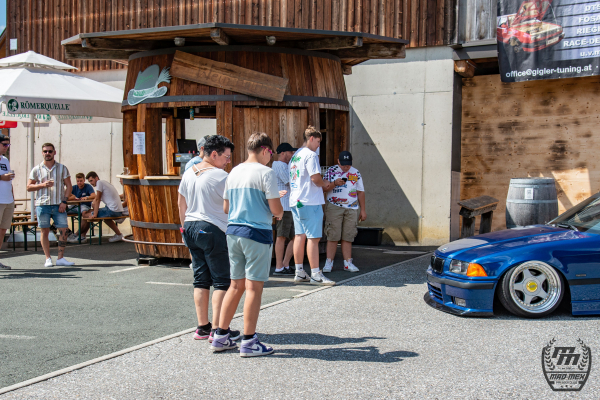 dsc-50060F178CA9-5A91-59D3-D026-C5FD847D7156.jpg