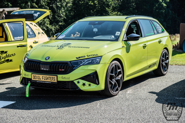 dsc-53800F447A3D-5DD6-A5AE-67D9-93E60E7BD781.jpg