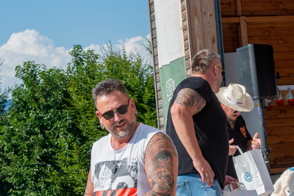 dsc-5688E634E832-32D8-1132-51A9-2CED41555EA4.jpg
