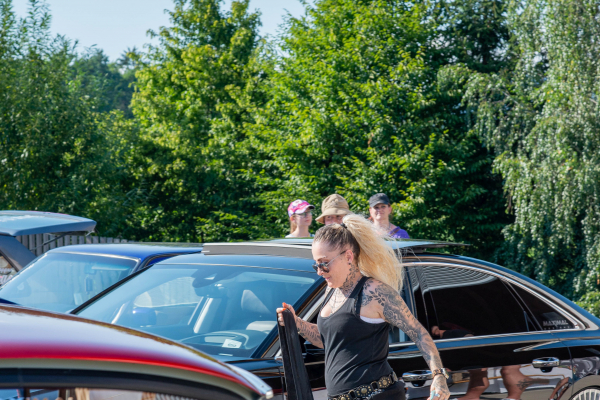 dsc-57148A652129-0950-97FD-73FA-47459B43EB35.jpg