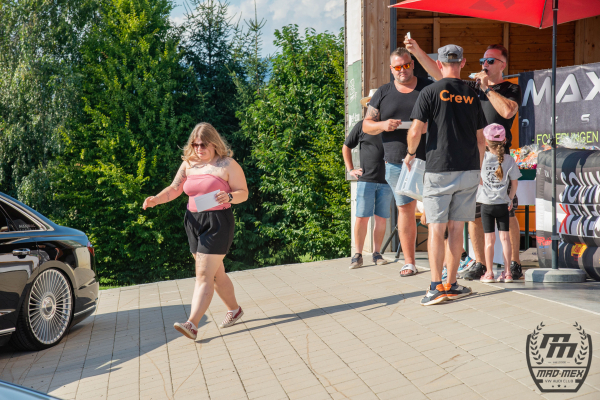 dsc-57413EFE4756-9B79-1E46-A687-37069EA95E5A.jpg